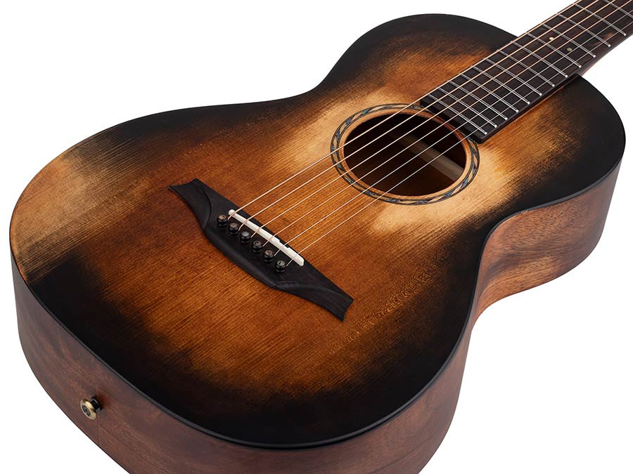 parlor guitar all solid tonewoods with 12th fret neck joint, amara ebony fb, with heavy duty bag