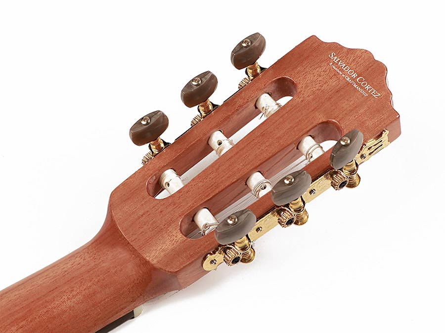 Salvador Cortez CC-10CE Student Series Klassieke Gitaar – afbeelding 6