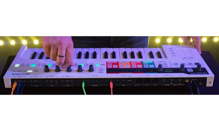 Arturia - Arkeysteppro - Keyboard Controller with A Polyphonic Step Sequencer