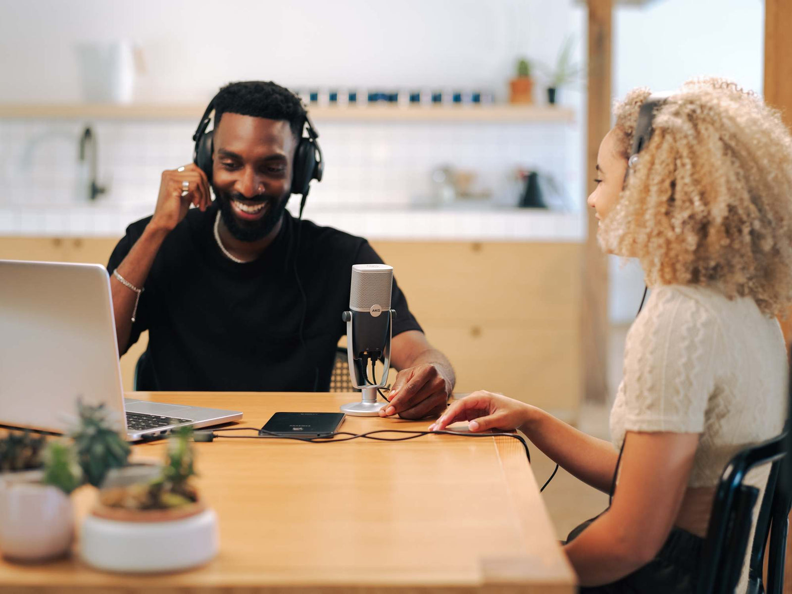 AKG – AKGARA – Microphone