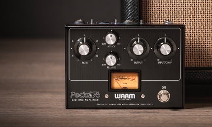 Warm Audio - WA76P - De Warm Audio Pedal 76 Is Een Compressor-pedaal Van Studiokwaliteit, Geïnspireerd Op De Legendarische 1176-compressor