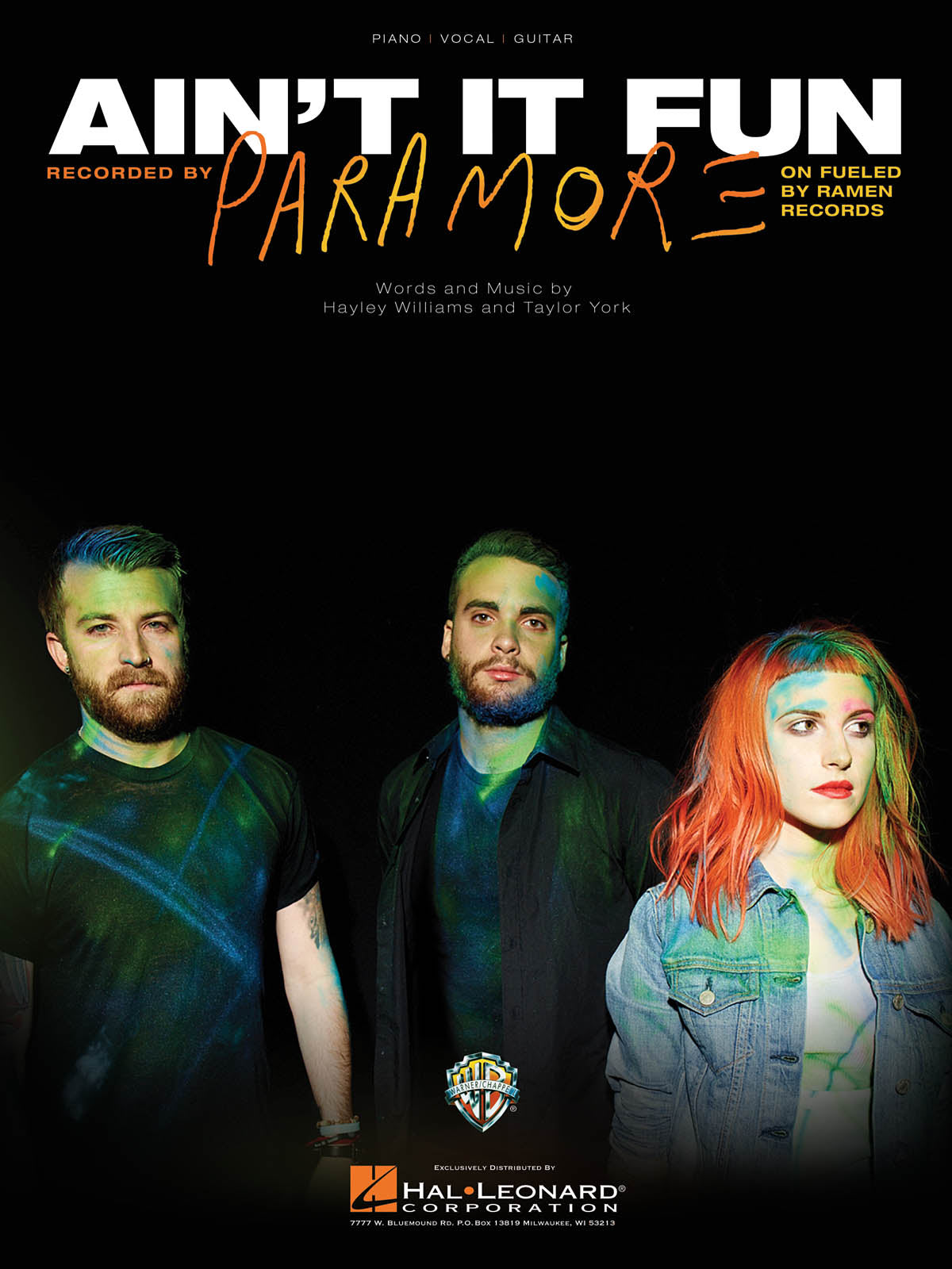 Ain't It Fun | Piano, zang en gitaar