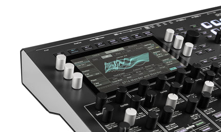 Waldorf – IRIDIUM – Desktop Synthesizer