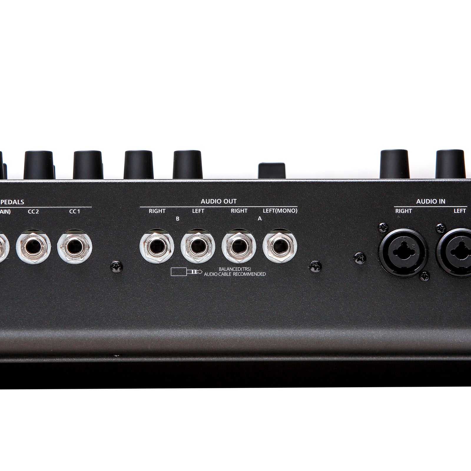 Kurzweil – K2700 – Synthesizer