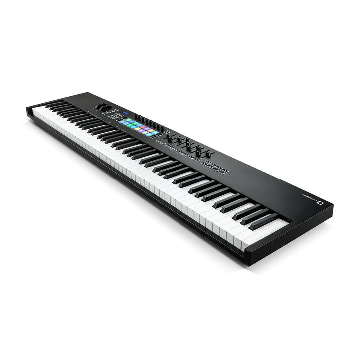 Novation – RNO LAUNCHKEY-88-MK3 – Midicontroller