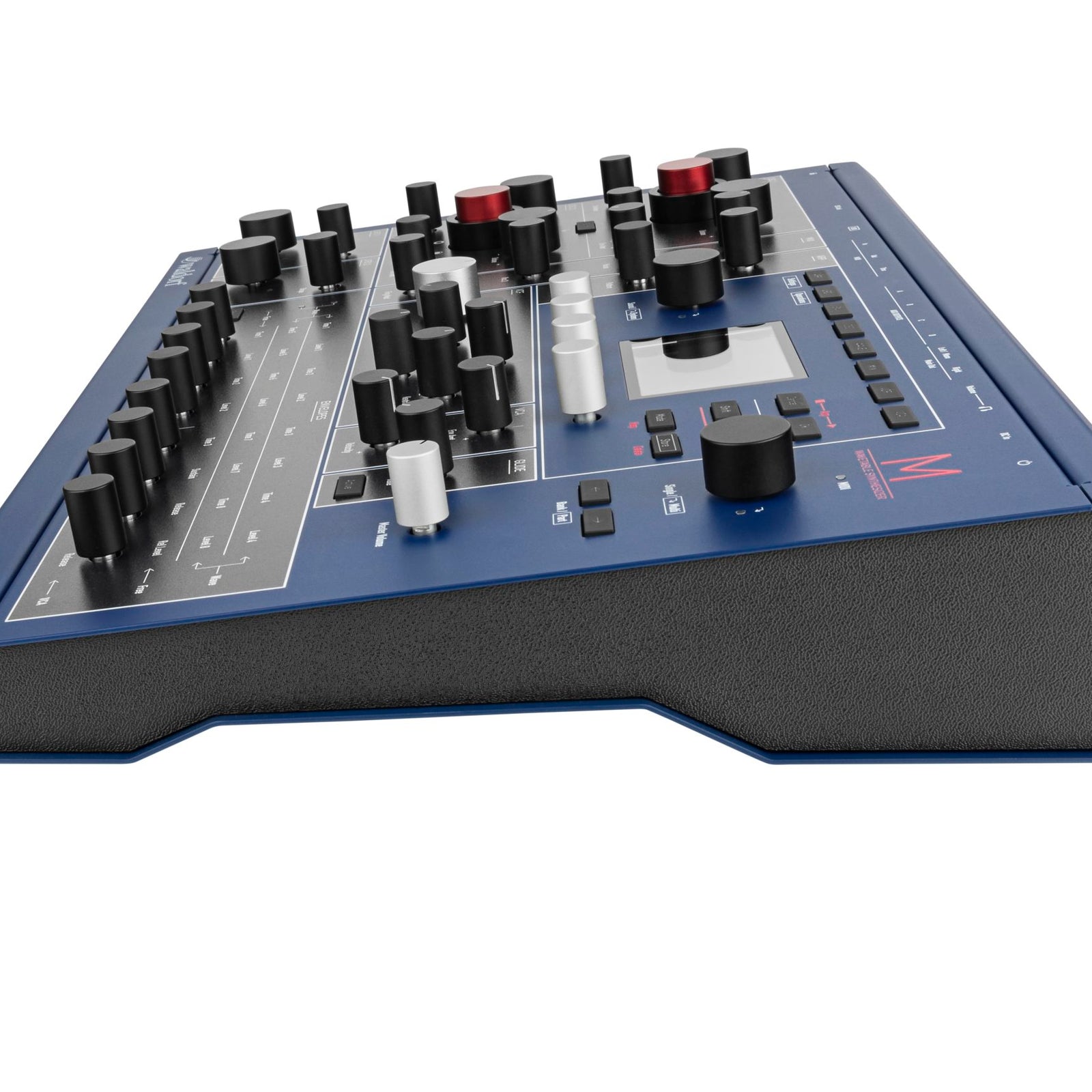 Waldorf – M – Desktop Synthesizer