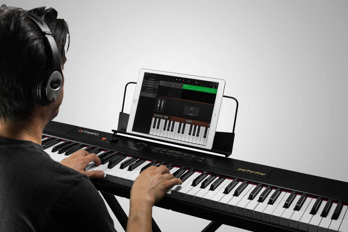 Artesia – PERFORMER – Stage Piano