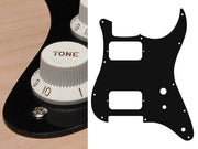 Boston ST-131-B slagplaat, Stallion, 1 ply, black, HH, 2 pot holes, toggle switch