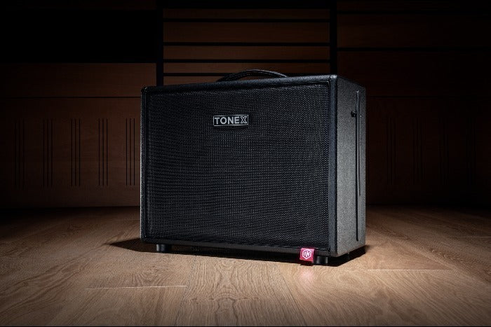 IK Multimedia - IKMTONEXCAB - Compact Full-range Flat-response 12" Celestion Guitar Cabinet