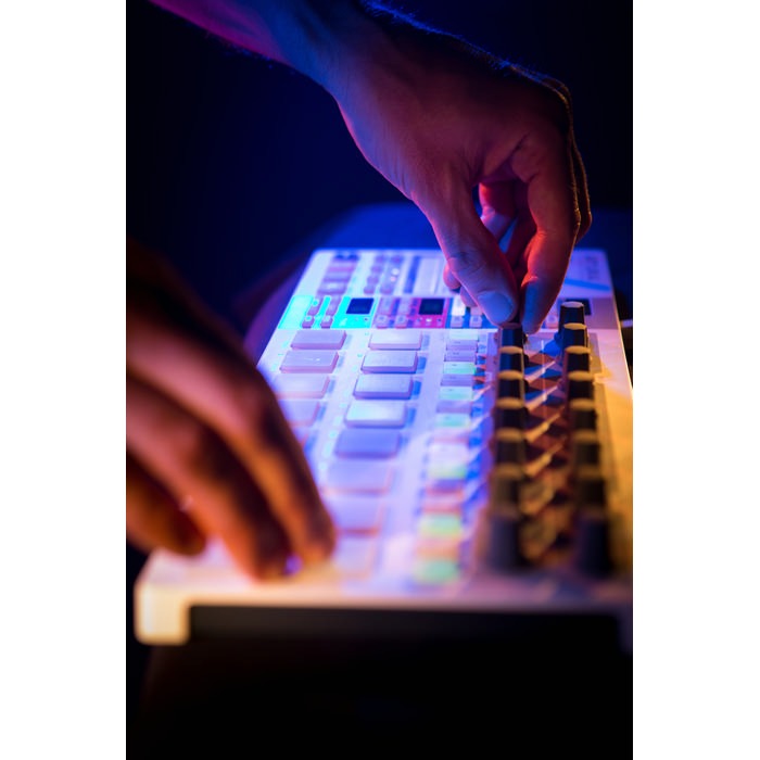 Arturia - Arbeatsteppro - Sequencer, Controller, Performance Sequencer and Composing Tool All In One