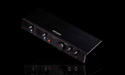 Arturia - ARMINIFUSE4BL -  Audio Interface