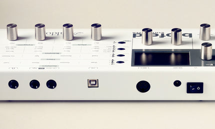 Waldorf – BLOFELD – Desktop Synthesizer