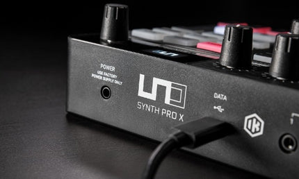IK Multimedia - IKMUNOSYNTHPROX - Paraphonic Dual Filter Analog Synthesizer