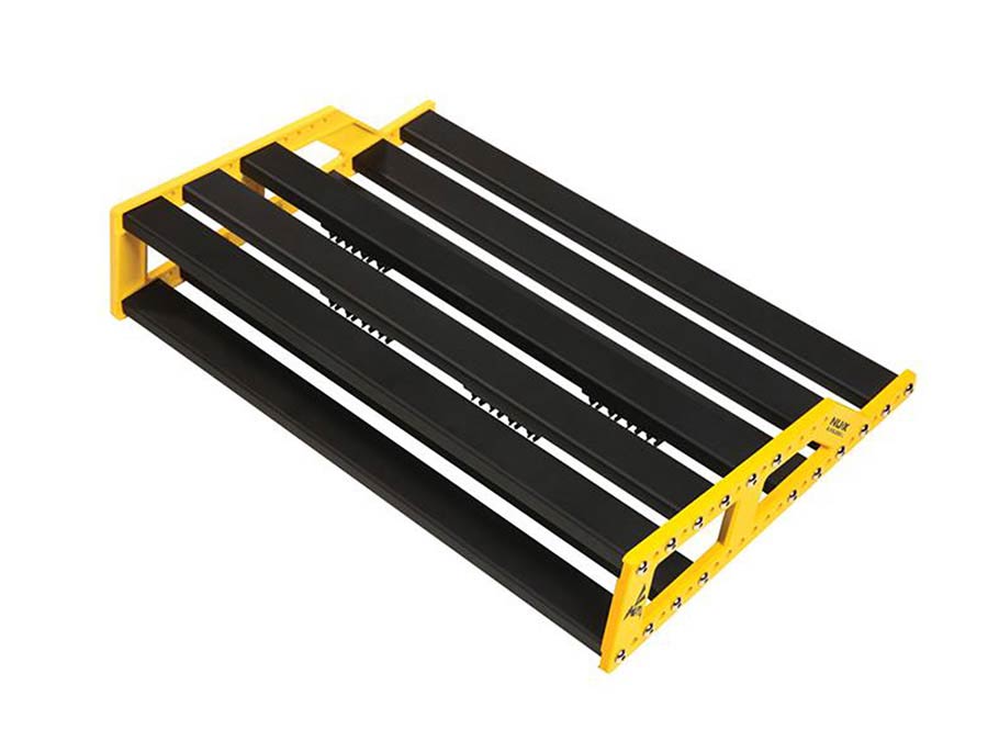 NUX: pedal board Bumblebee L, 445mm (W) x 320mm (D) x 90mm (H), with carry bag
