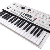 Korg KingKORG NEO vocoder/synthesizer