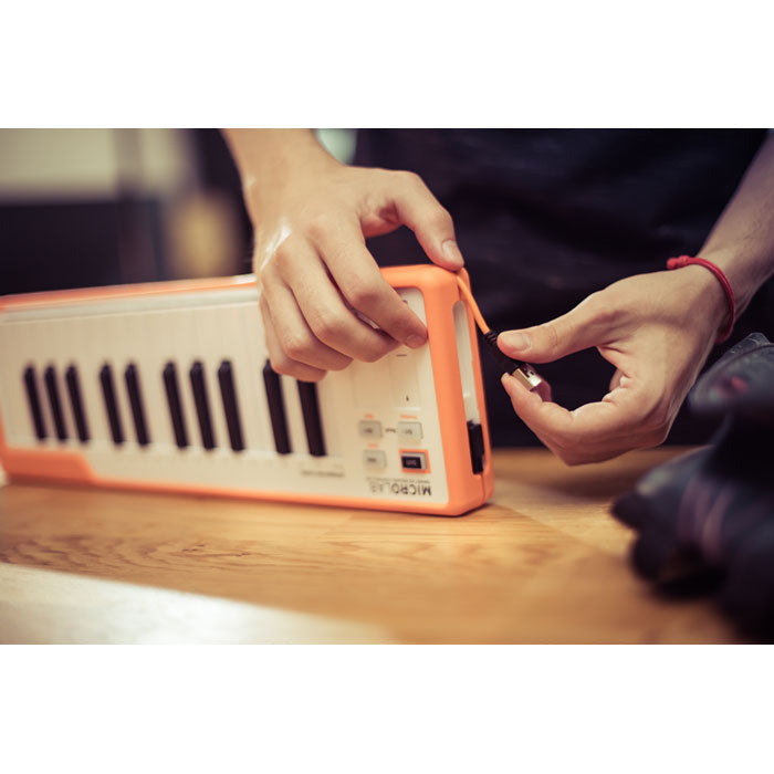 Arturia - Armicrolabblue -  25-Key Midi Controller