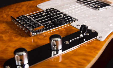 Michael-Kelly - MK57SAMMZO - 1957 Amber Trans