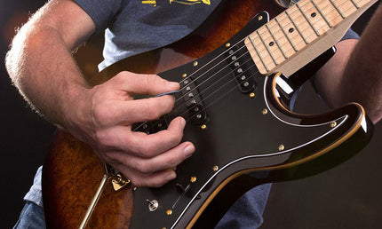 Michael-Kelly - MK60CBBMRH - Custom Collection 60 Burl Burst Edition