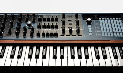 Arturia - ARPOLYBRUTE - Morphing Analog Polysynth