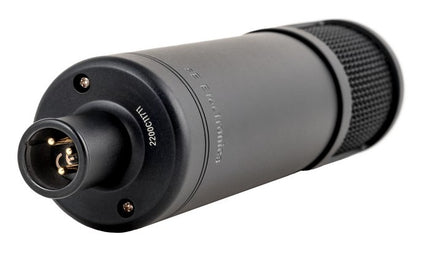 sE Electronics - QRSE2200 - cardioid condenser microphone.